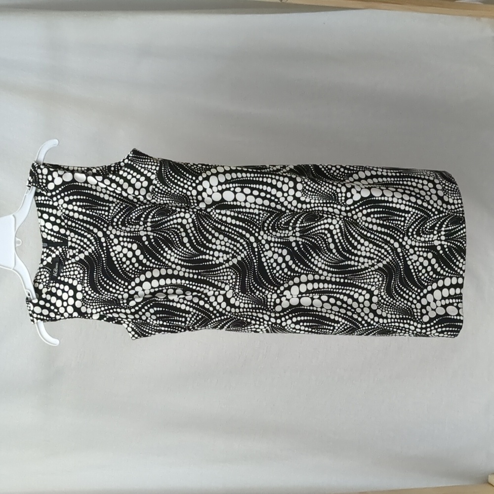 AGB White and Black Sleeveless Sheath Dress Size 10